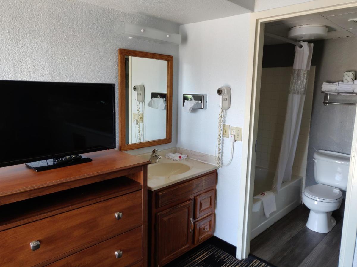 Motel Cedar Cove Sandusky Exterior foto